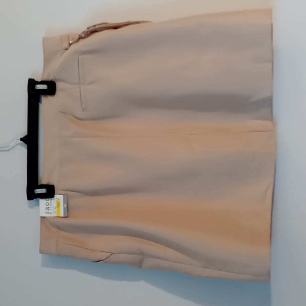 IZOD XFG Pro Series Women's Golf Skort Beige Size 14 - Picture 2 of 13